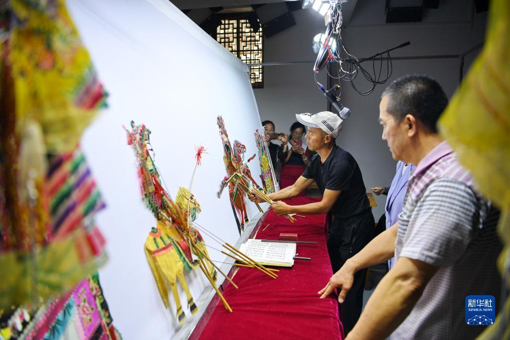 银钻娱乐怎样下载